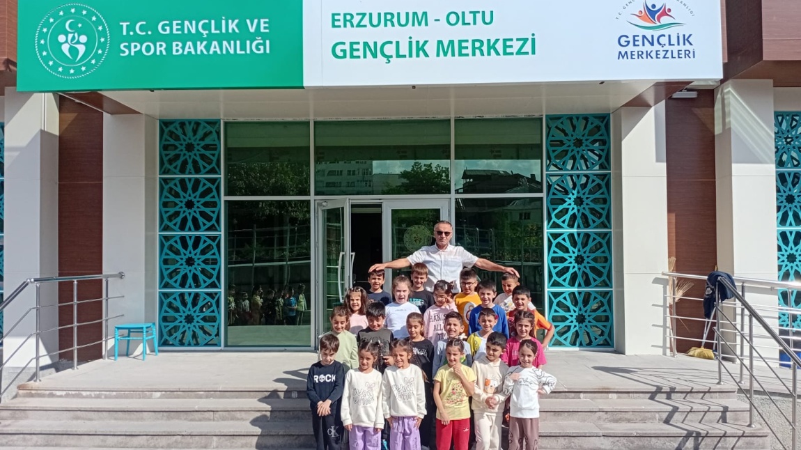 GENÇLİK MERKEZİ ZİYARETİ
